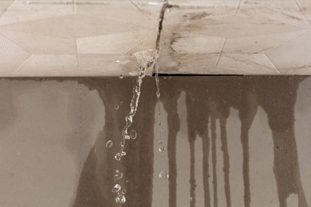 Professional Flood Damage Cleanup technician working in Mexico, MO